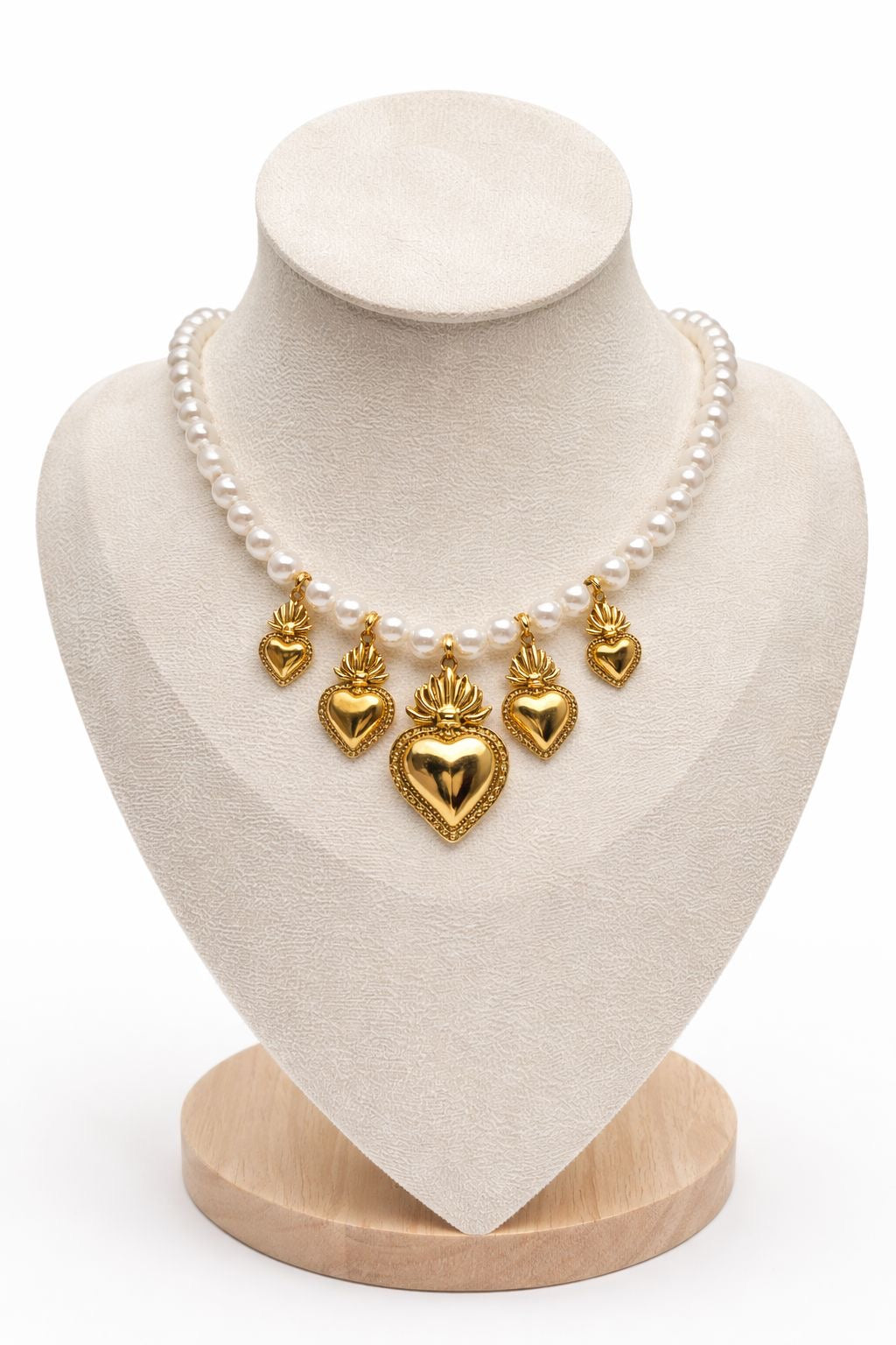 Collana perla cuore sacro