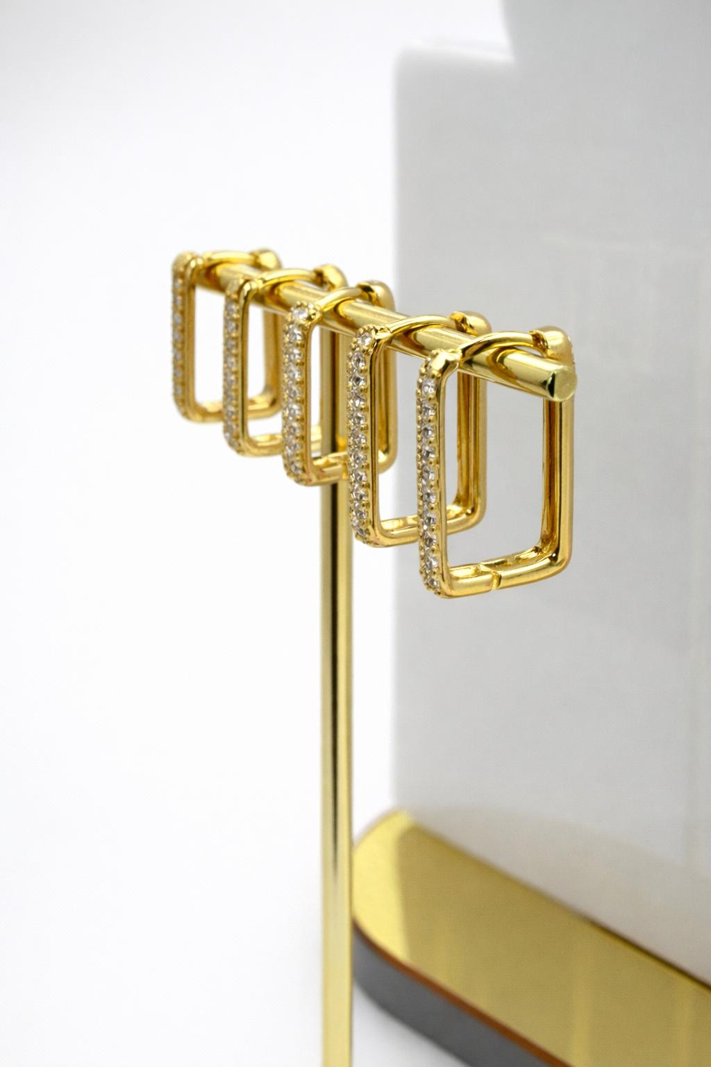 Set Orecchini Essenziale in Ottone